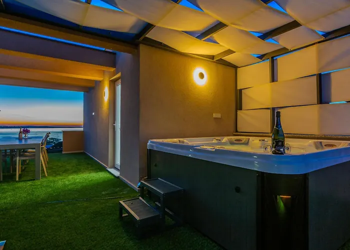 Penthouse Colombo Апартаменты *